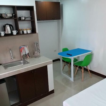 Clark-Pad Inn, Angeles City المظهر الخارجي الصورة