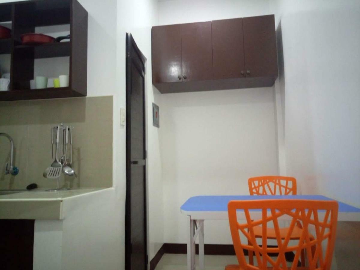 Clark-Pad Inn, Angeles City المظهر الخارجي الصورة