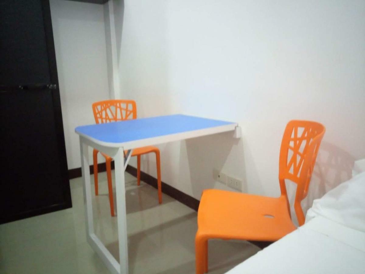 Clark-Pad Inn, Angeles City المظهر الخارجي الصورة