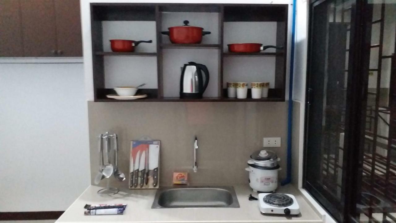 Clark-Pad Inn, Angeles City المظهر الخارجي الصورة