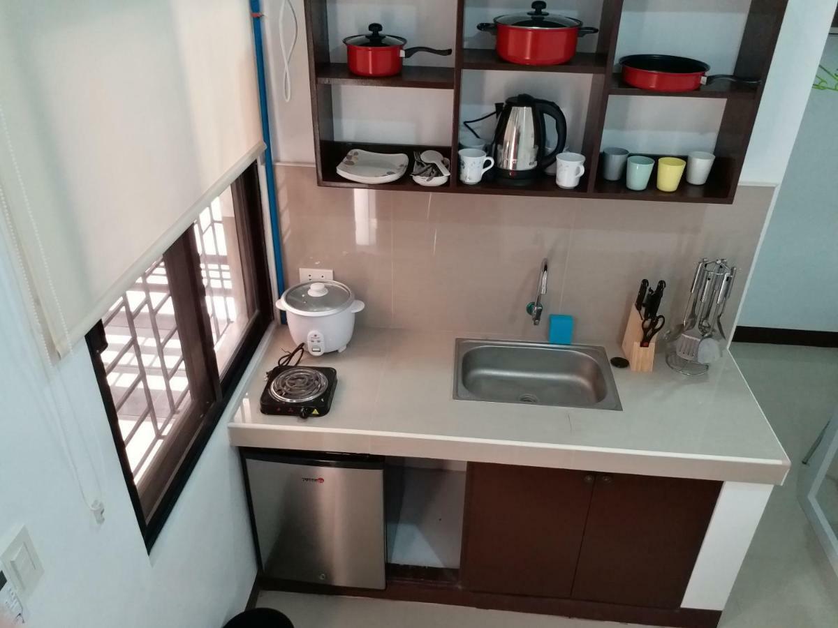 Clark-Pad Inn, Angeles City المظهر الخارجي الصورة