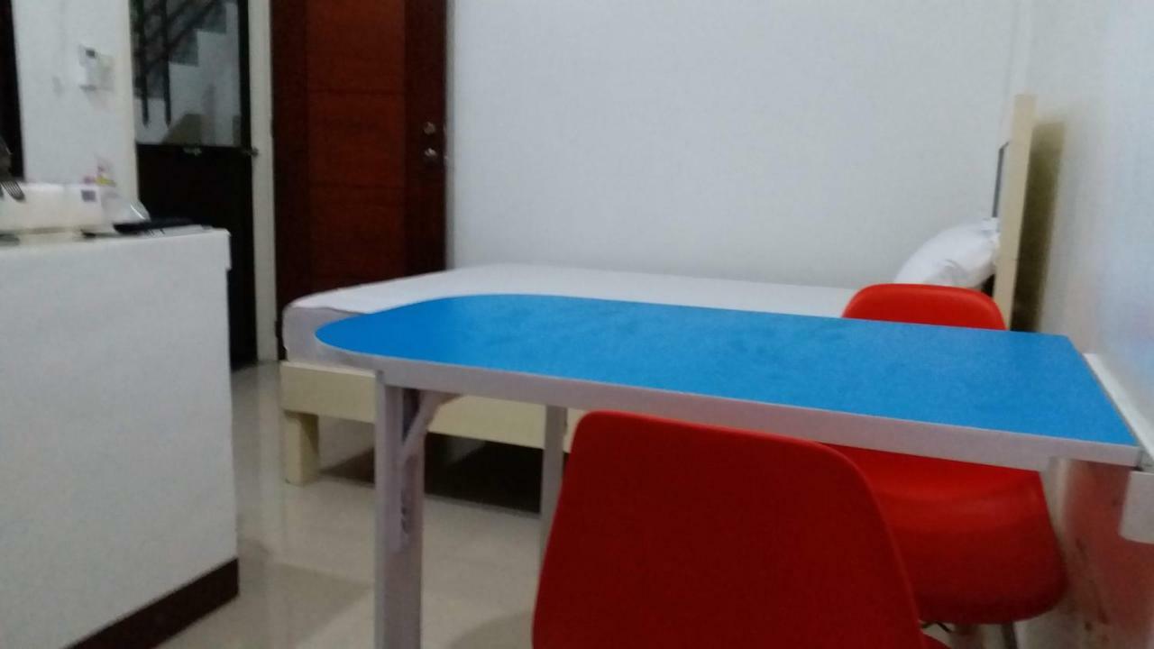 Clark-Pad Inn, Angeles City المظهر الخارجي الصورة