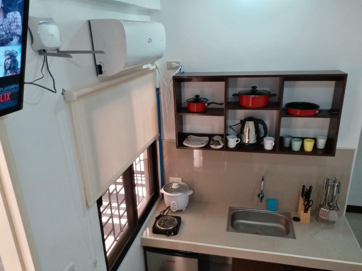 Clark-Pad Inn, Angeles City المظهر الخارجي الصورة