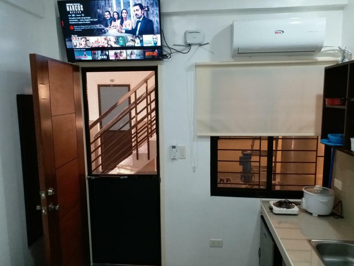 Clark-Pad Inn, Angeles City المظهر الخارجي الصورة