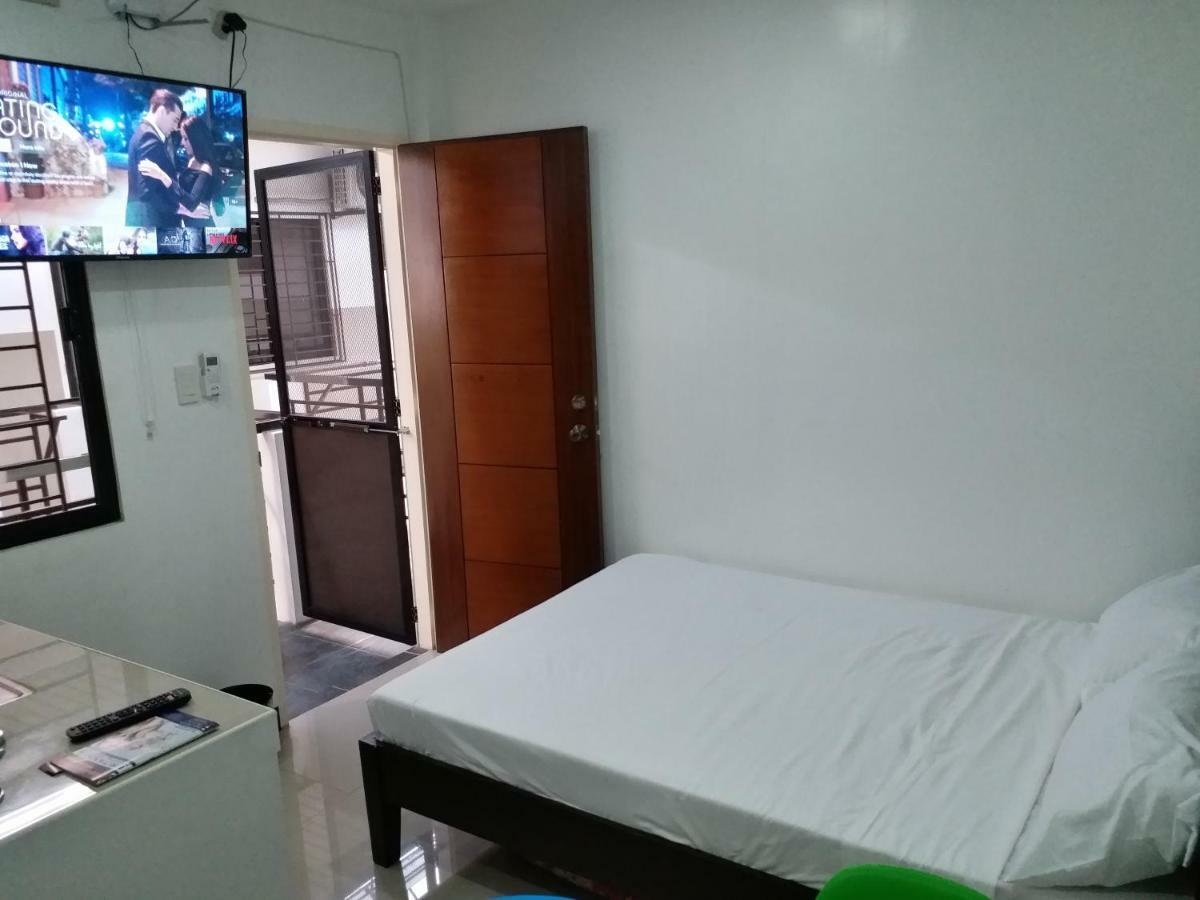 Clark-Pad Inn, Angeles City المظهر الخارجي الصورة