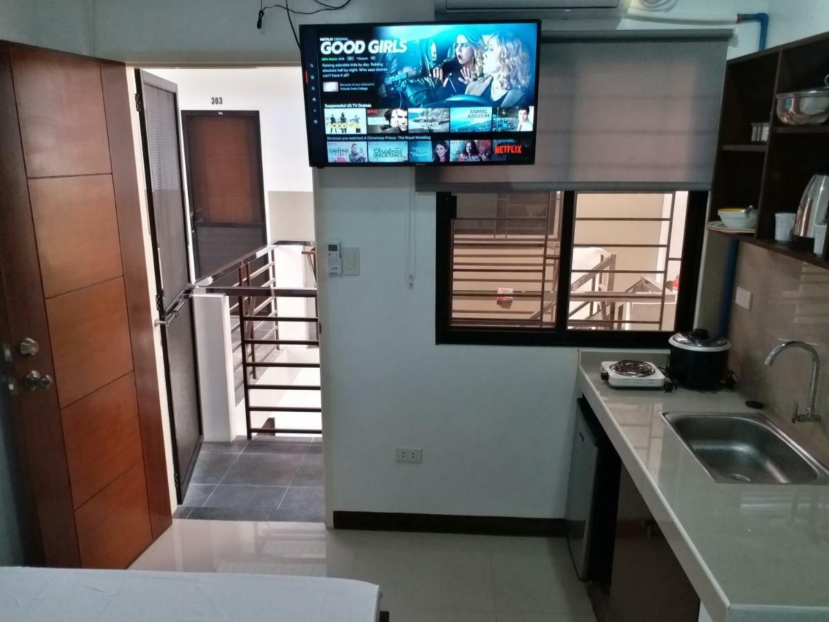 Clark-Pad Inn, Angeles City المظهر الخارجي الصورة