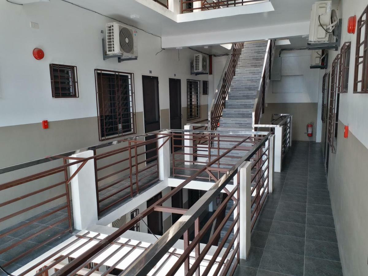 Clark-Pad Inn, Angeles City المظهر الخارجي الصورة