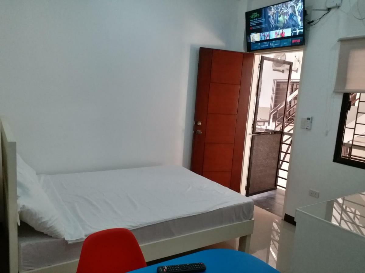 Clark-Pad Inn, Angeles City المظهر الخارجي الصورة